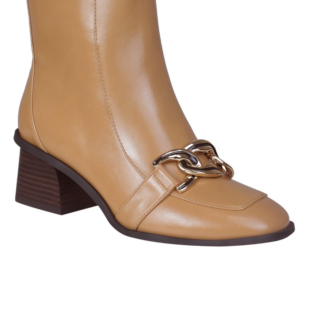 Impo
Women's Jeriel Chain Detail Block Heel Booties